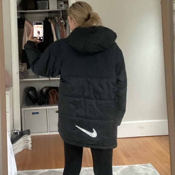 nike vintage puffer jacket